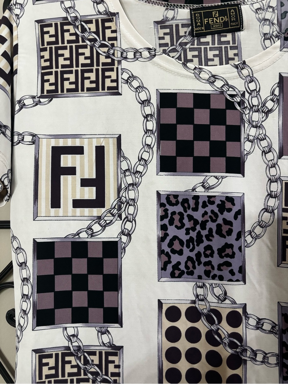 Fendi vintage blouse. Size XS Runs small - Picture 2 of 6